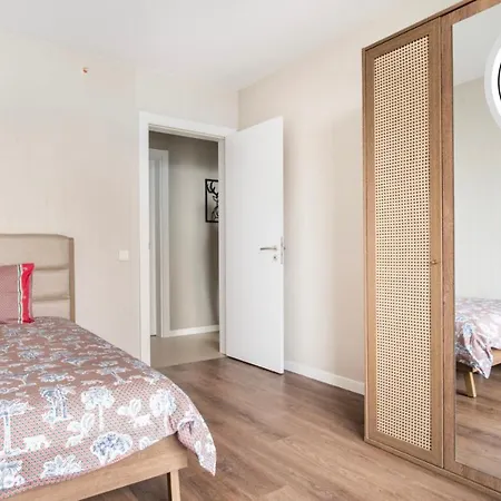 4+1 Location With Pool Apartamento *